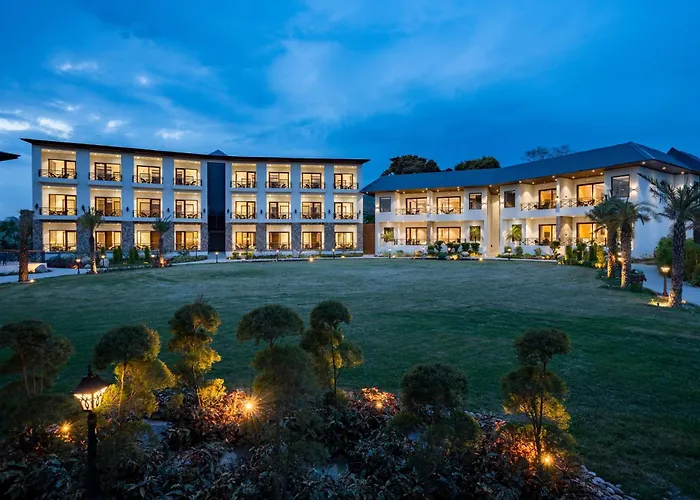 Shervani Pebbles&Pines Resort&Spa, Corbett