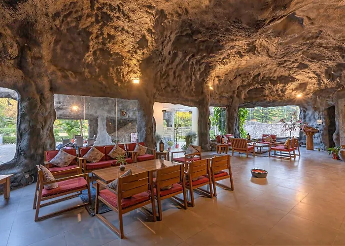 Bellmont Caves Resort And Spa, Corbett