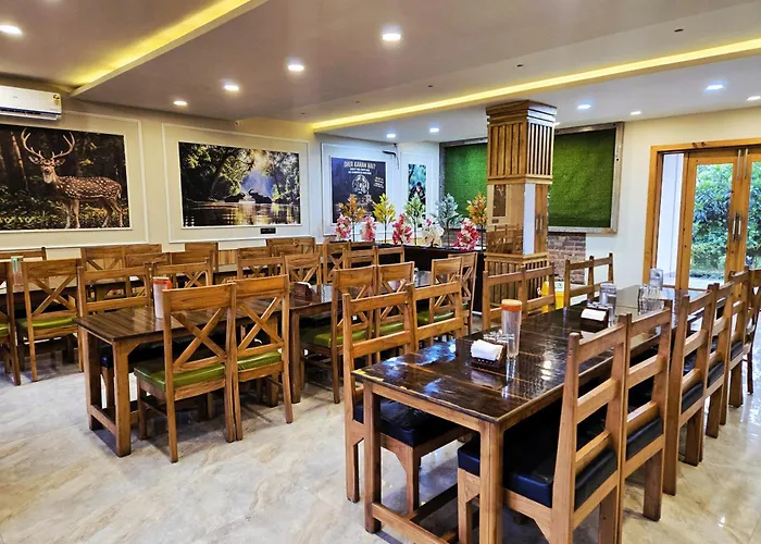 Corbett Mid Forest House - Near Dabka River